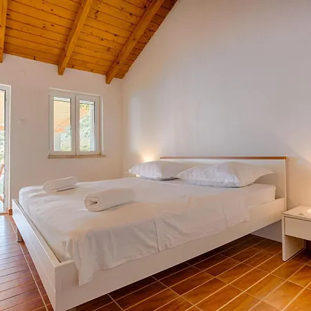 Villa Hidden Gem By Nono Ban *